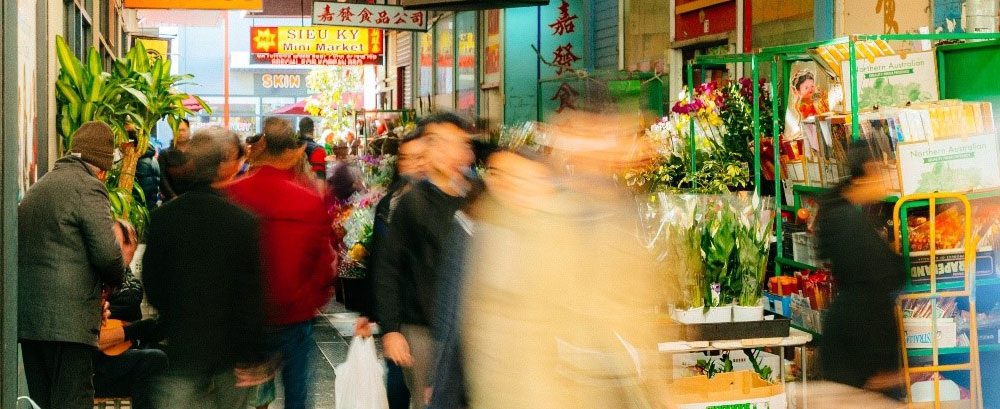 people shopping