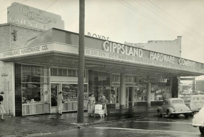 Boyds Hardware Exterior