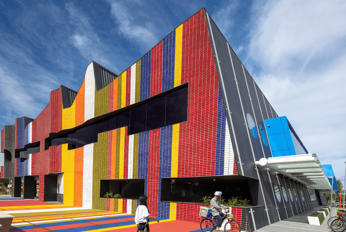 the flag side of the Hub building