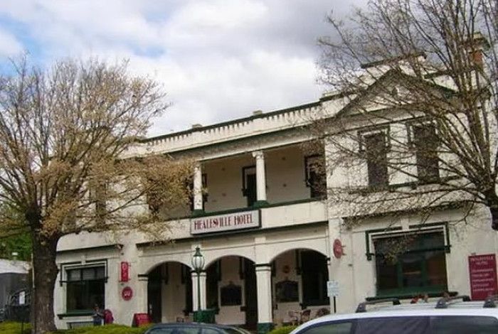 Healesville Hotel 