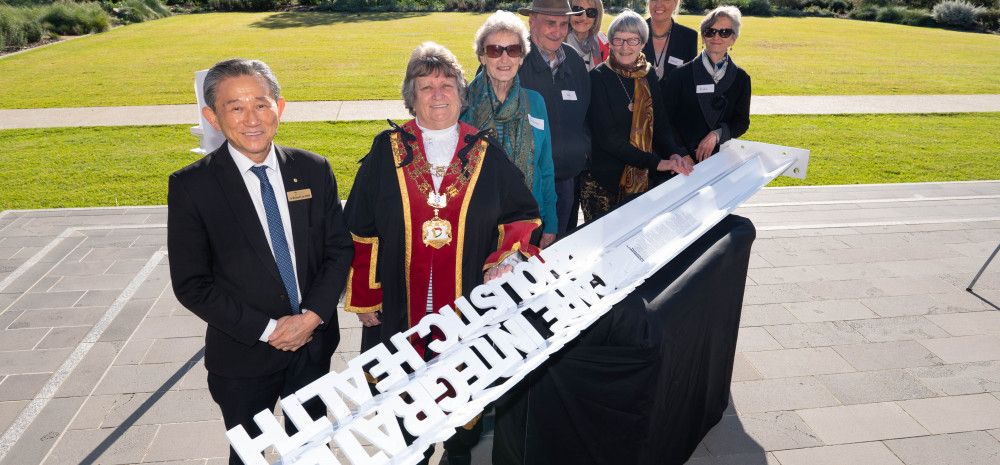 Councillor Angela Long and Councillor Richard Lim unveil new sign