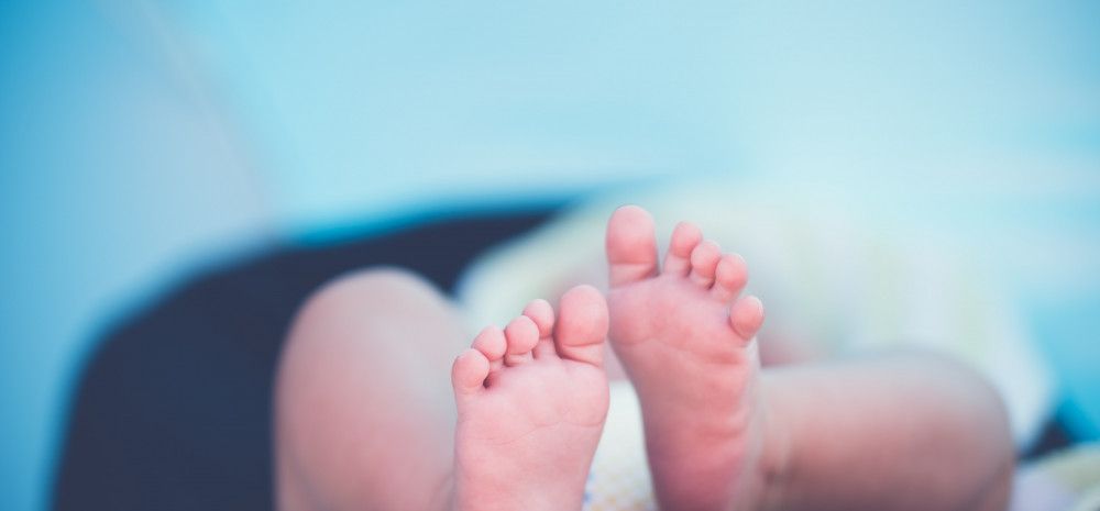 baby feet