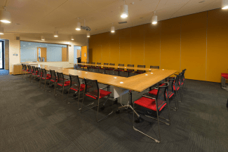 Formal Meeting Room - Boardroom style set-up