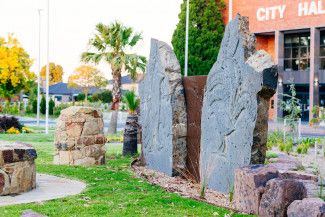 Waa and Bulln Bulln Corroboree (Springvale Ceremonial Fire Pit) by artists Fiona Clarke and Ken McKean