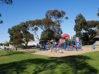 Parkfield Reserve existing playground