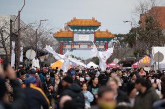 Crowds at Springvale Snow Fest 2022