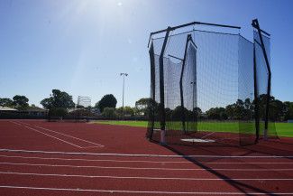 Discus throw cage