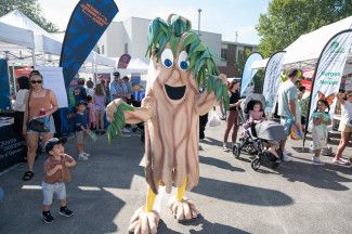 People enjoying the festival.